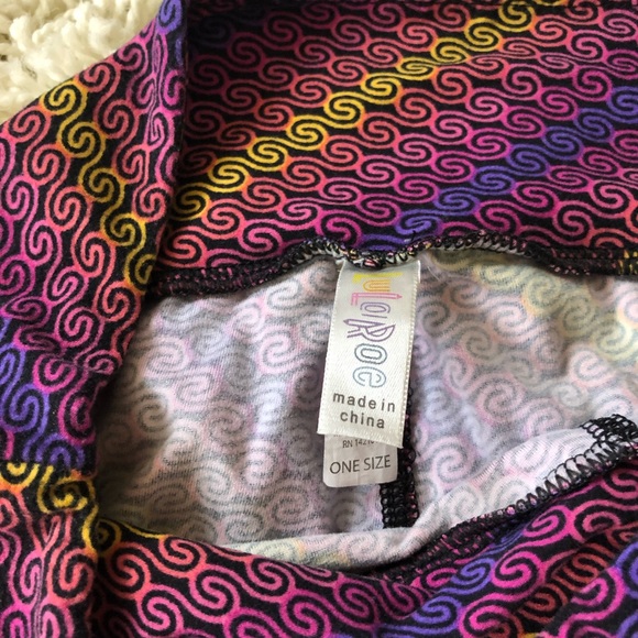 LuLa Roe stretch leggings OS (one size) - Picture 2 of 2